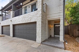 Building Photo - 6015 Oram St