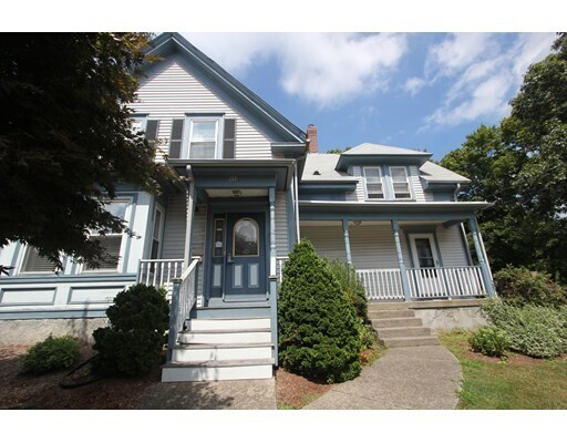 Primary Photo - 111 E Central St