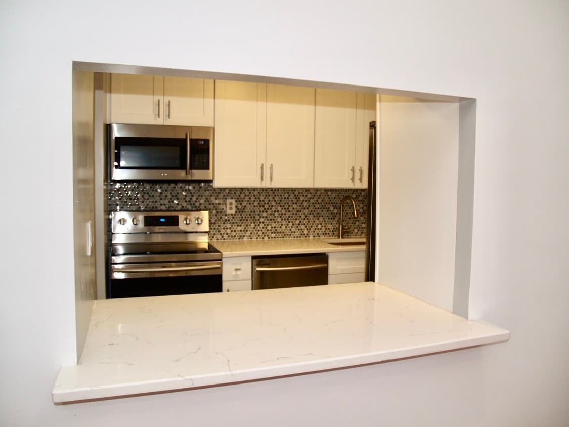 Open Kitchen - 111 Mulberry St (Newark, NJ)