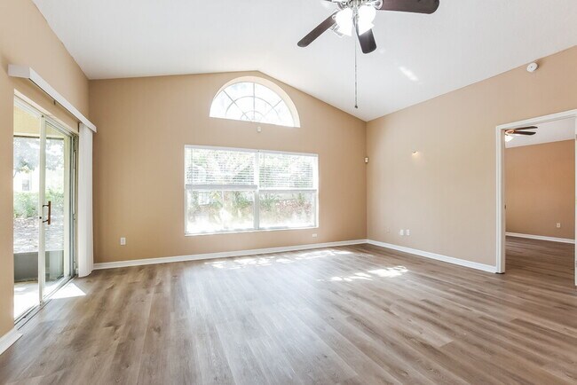 Building Photo - 1688 Golfside Village Ct