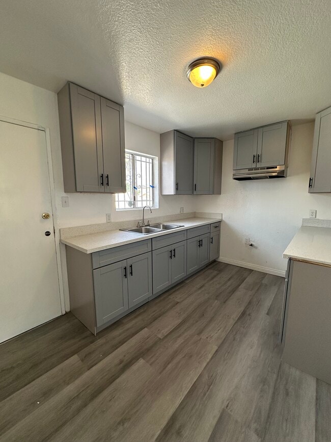 Kitchen (will include stove) - 1503 W 85th St