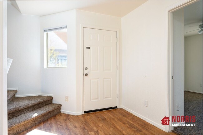 Building Photo - Spacious Home in Magic Ranch in Florence