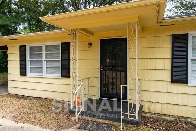 Foto del edificio - 2245 3rd St NE