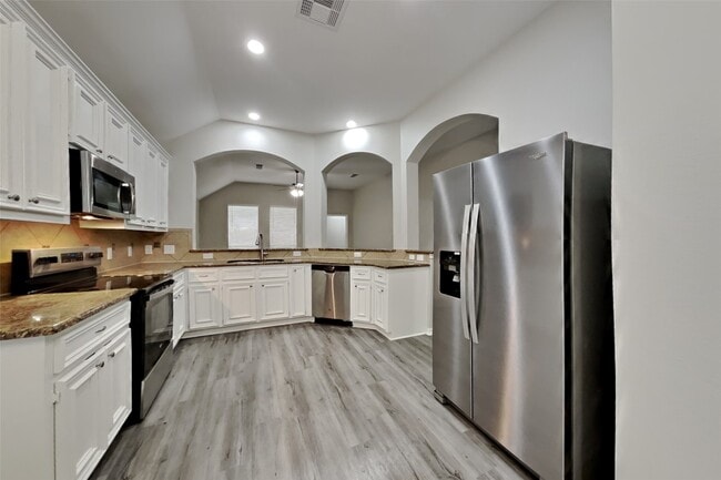 Foto del edificio - 25810 Palmdale Estate Dr