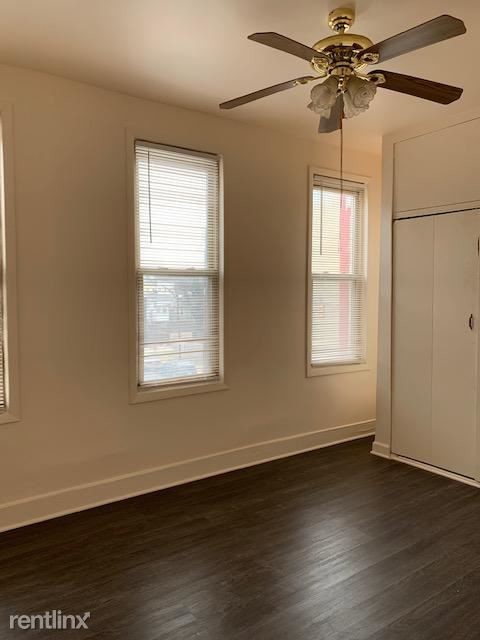 Building Photo - 1741 McCulloh St