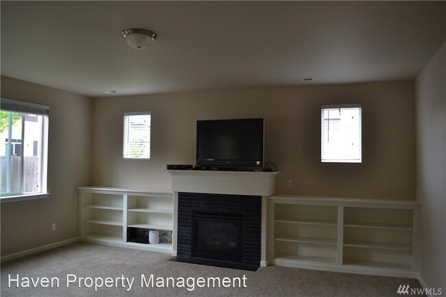 Building Photo - 4 br, 2.5 bath House - 7725 239TH ST CT E