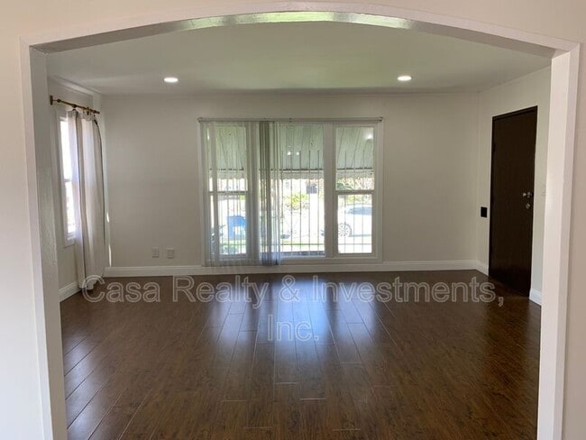 Foto del edificio - 444 N Alta Vista Blvd