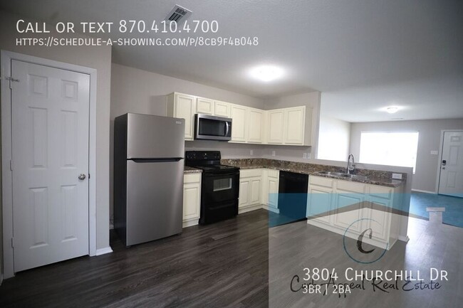 Building Photo - 3804 Churchill Dr