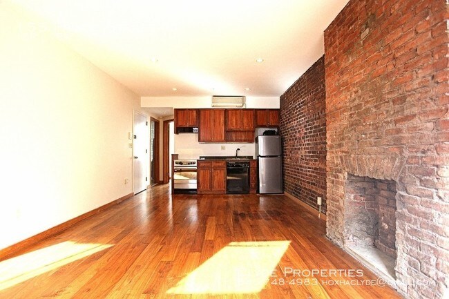 Building Photo - 155 Prince St