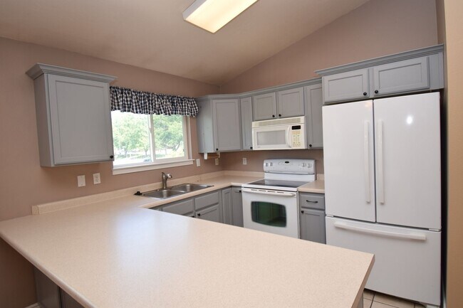 Foto del edificio - Amazing 3 Bedroom 2.5 Bathroom in SLC!!!