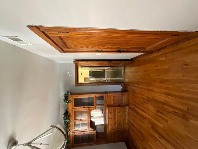 Foto del edificio - 919 N Leavitt St