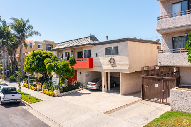 Primaria - Lido Apartments - 1825 Butler Ave/1822 Col...