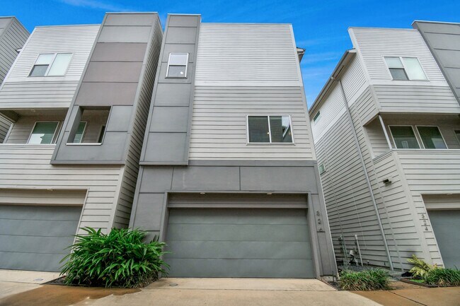 Foto del edificio - 326 Eado Park Cir