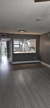 Building Photo - 862 NE 209th St