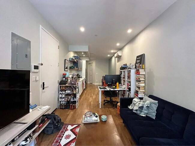 Foto del edificio - 632 Sterling Pl