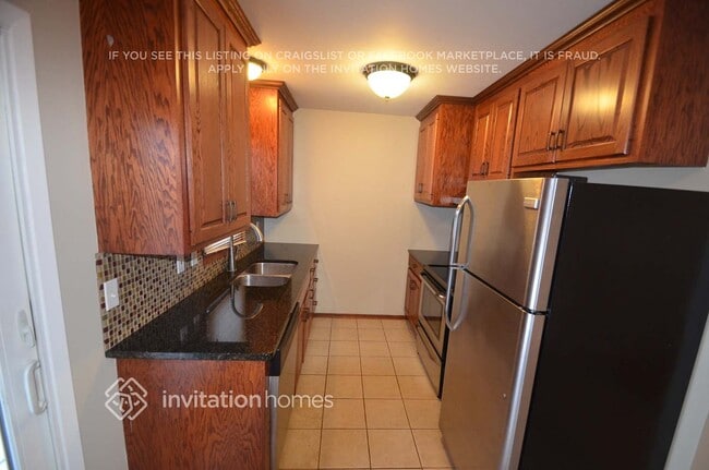 Building Photo - 4169 Upper 145th St W