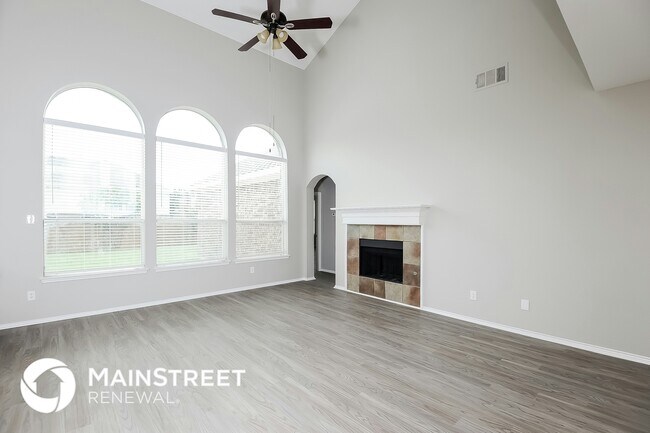 Foto del edificio - 3 Saddlewood Ct