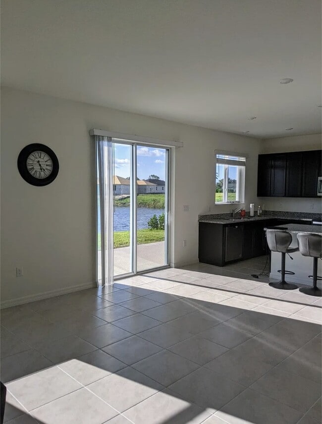 Foto del edificio - 6509 Estero Bay Dr