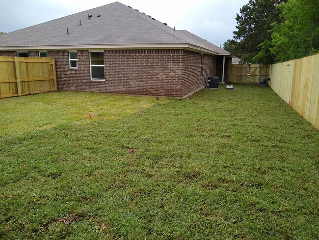 Building Photo - 1411 Natchez Trail