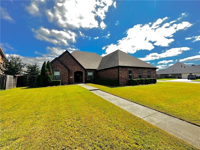 Foto del edificio - 584 N Mulligan Dr