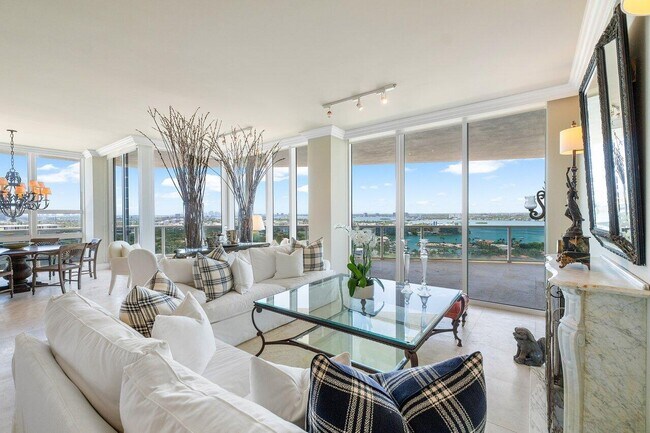 Building Photo - 10225 Collins Ave