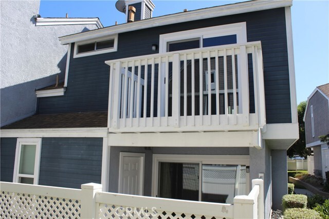 Building Photo - 45 Briarwood