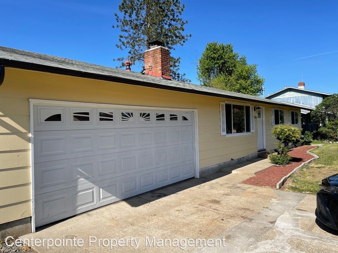 2036 Burdette Dr, Roseburg, OR 97471 House Rental in Roseburg, OR