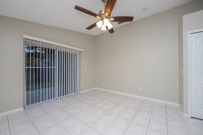 Foto del edificio - 2150 Rj Cir