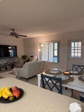 Building Photo - 307 Knotty Pine Cir