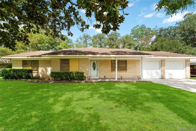 Building Photo - 5618 Avenue M 1/2