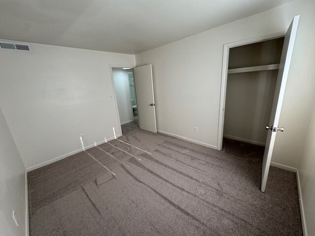 Foto del edificio - 600 Reusens Rd