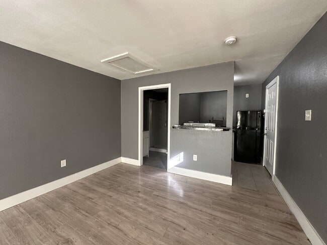 Foto del edificio - Tech Terrace Living Made Easy!