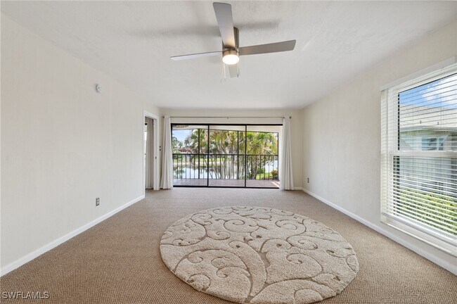 Foto del edificio - 5500 Rattlesnake Hammock Rd