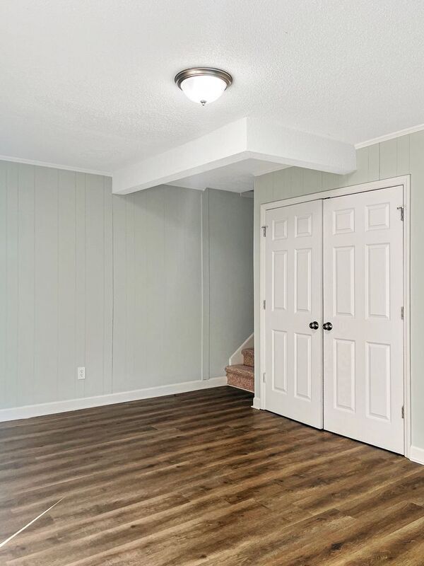 Foto del edificio - 8200 Country Oaks Rd