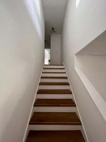 Building Photo - 6600 Via Regina