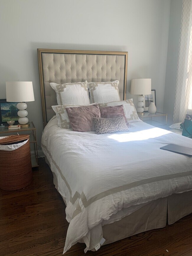 Foto del edificio - 1535 N Orleans St