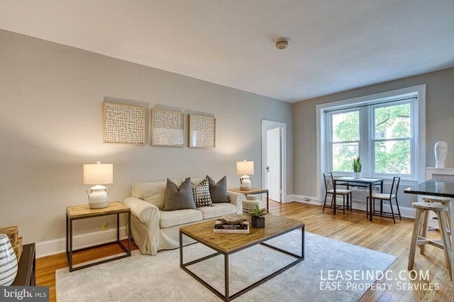 Photo - 1901 Columbia Rd NW Apartment