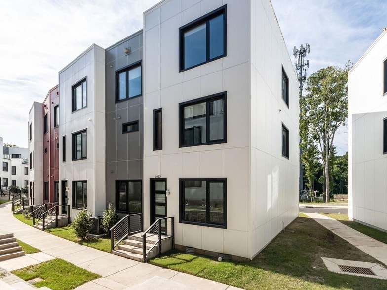 Photo - 2013 Jade Street Unit