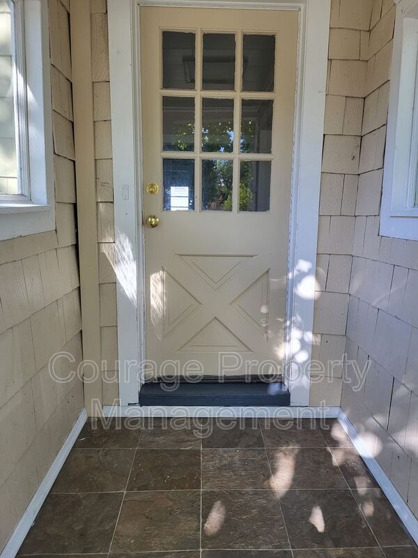 Foto del edificio - 108 Hoffman St