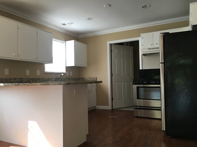 Foto del edificio - 2001 Grandhaven Dr