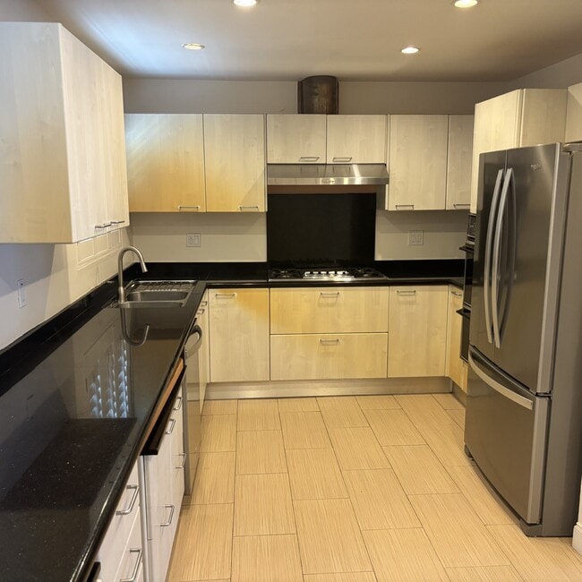 Large Kitchen - 5215 Sepulveda Blvd