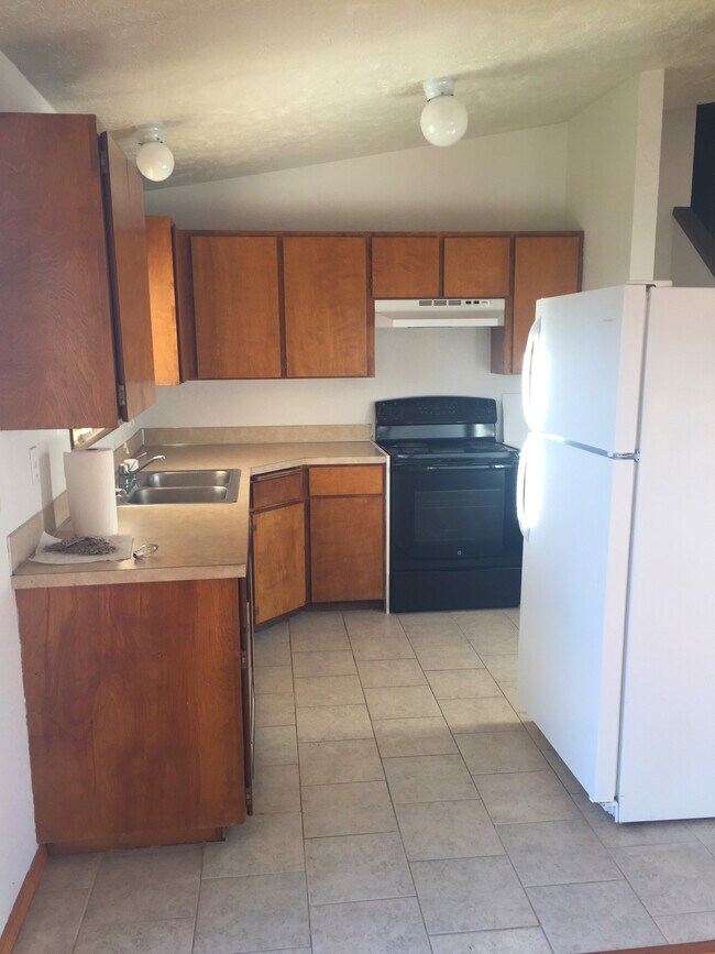 7927 N Colton St, Spokane, WA 99208 Townhome Rentals in Spokane WA