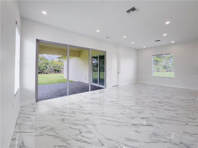 Foto del edificio - 149 Southeast Cor. Arno