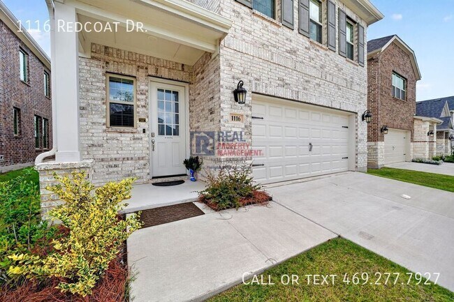 Foto del edificio - 1116 Redcoat Dr