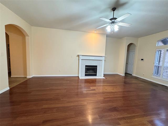 Foto del edificio - 11923 Shoal Creek Dr