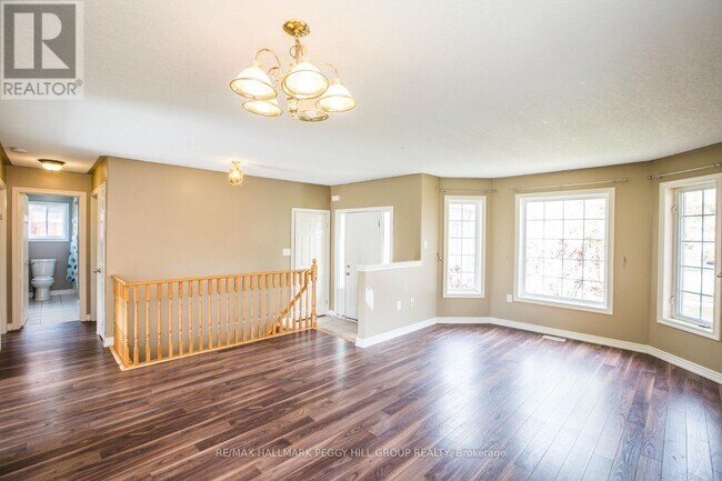 Building Photo - 53 Marsellus Dr