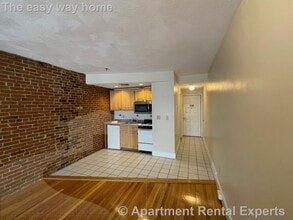 Building Photo - 12 Mt Auburn St