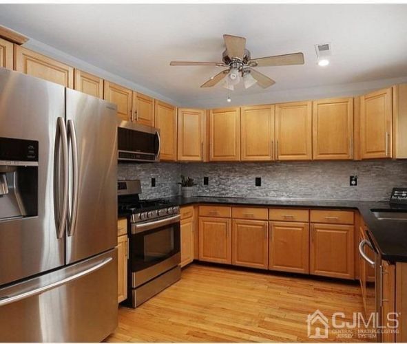 Foto del edificio - 1709 Ridgeview Ct