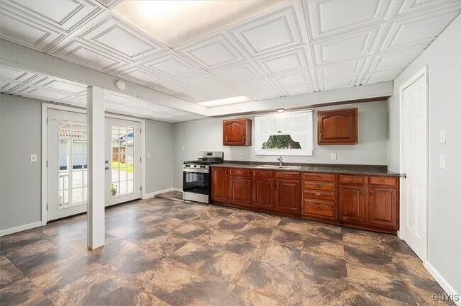 Building Photo - 8594 NY-69