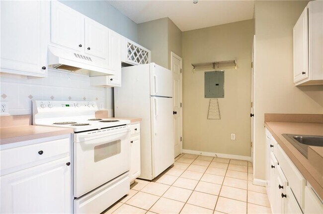 Foto del edificio - 955 Juniper St NE